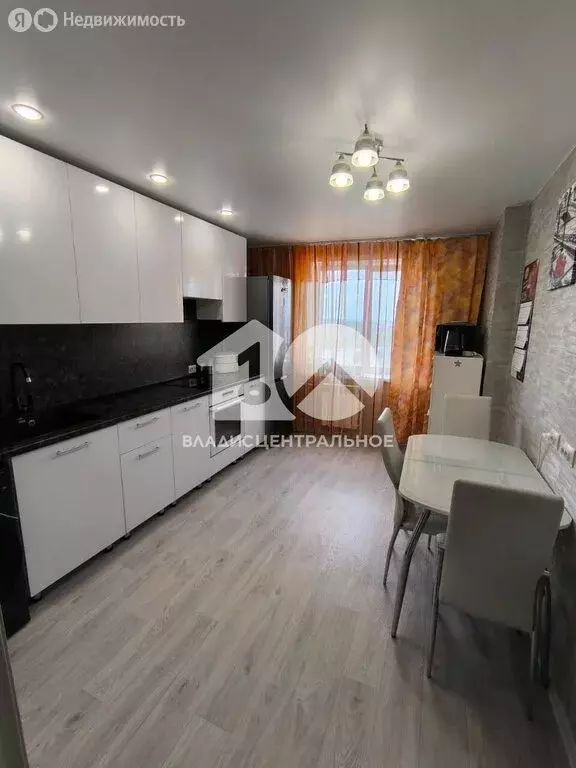 2-комнатная квартира: Новосибирск, Волховская улица, 31 (67 м) - Фото 1