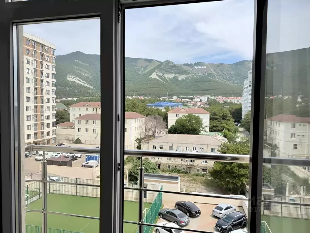 1-к кв. Краснодарский край, Геленджик ул. Халтурина, 30лит1 (45.0 м) - Фото 0