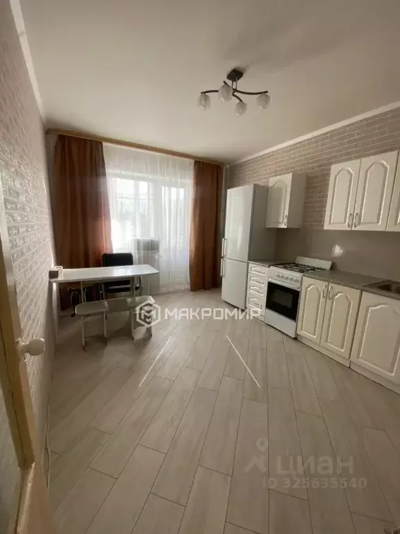 2-к кв. Брянская область, Брянск ул. Брянского Фронта, 28 (72.0 м) - Фото 2