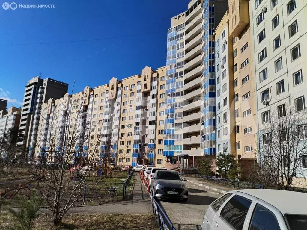 3-комнатная квартира: Омск, 3-я Енисейская улица, 32/1 (63 м) - Фото 1