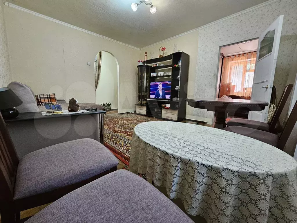 2-к. квартира, 40 м, 1/2 эт. - Фото 1