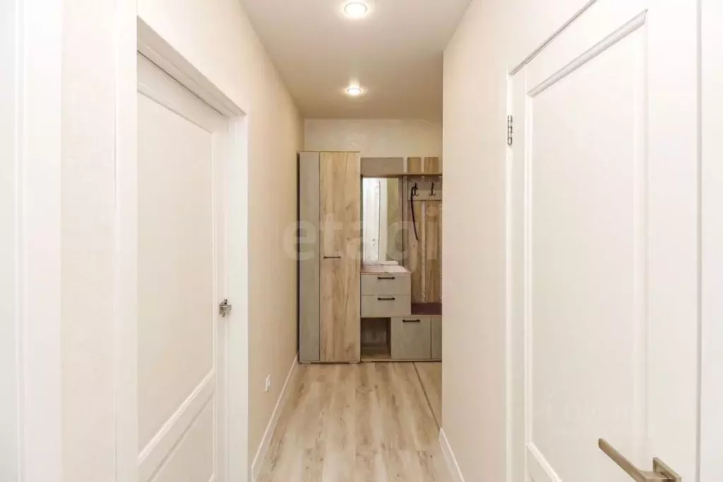 2-к кв. Тюменская область, Тюмень ул. Тальниковая, 3 (50.3 м) - Фото 1