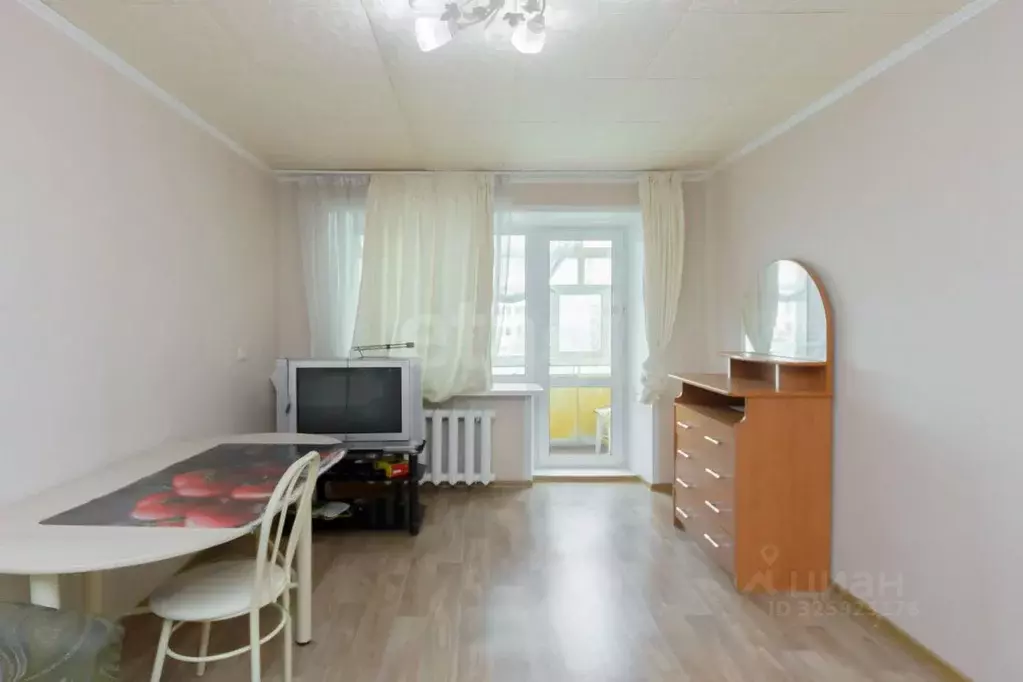 1-к кв. Тюменская область, Тюмень ул. Станционная, 38А (31.3 м) - Фото 1