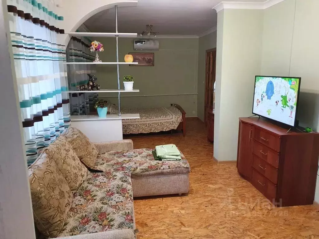 Дом в Краснодарский край, Ейск Морская ул., 125 (50 м) - Фото 1