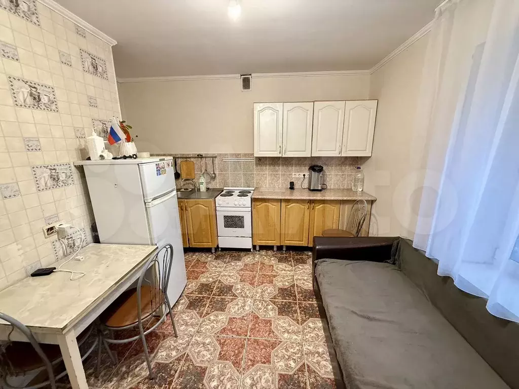 2-к. квартира, 60 м, 1/16 эт. - Фото 0