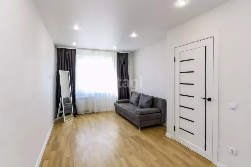 1-к кв. Тюменская область, Тюмень ул. Алексея Леонова, 36 (30.4 м) - Фото 1