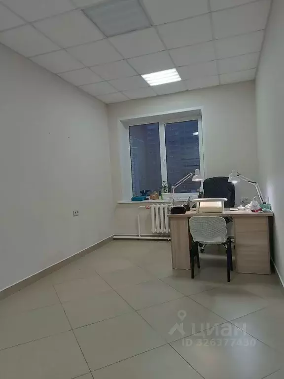 Офис в Алтайский край, Барнаул ул. Сергея Семенова, 11 (17 м) - Фото 1