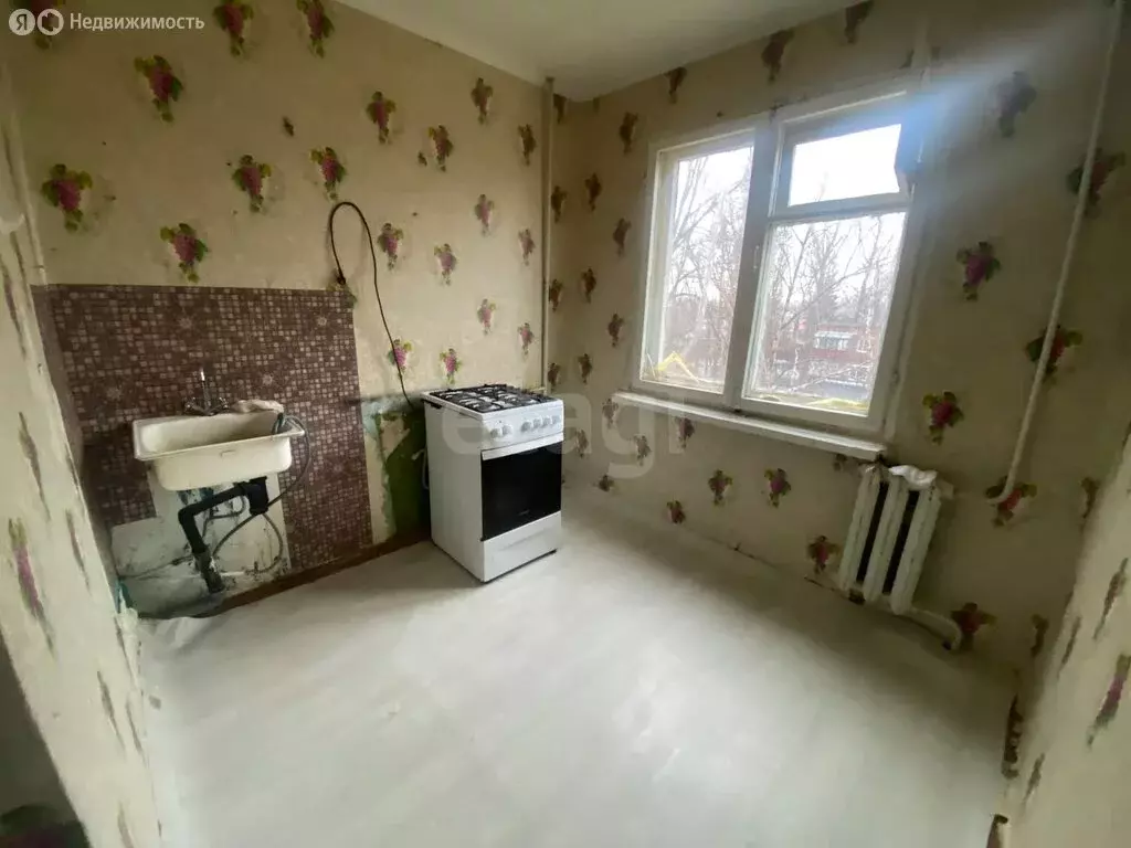 2-комнатная квартира: Стерлитамак, микрорайон Шахтау, улица Карла ... - Фото 2