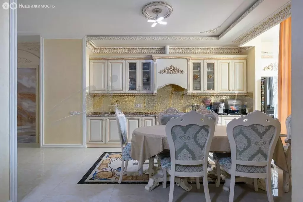 4-комнатная квартира: Реутов, Комсомольская улица, 2 (128.5 м) - Фото 1