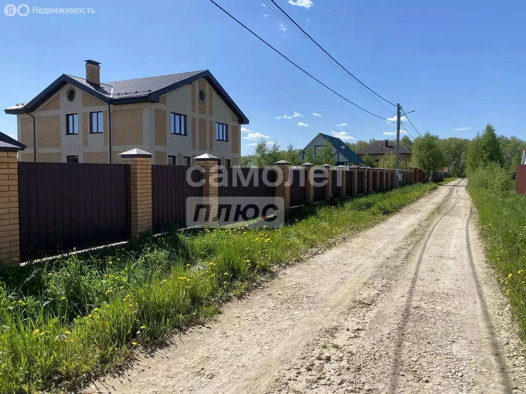 Дом в село Шарапово, Озёрная улица, 25 (265.8 м) - Фото 0