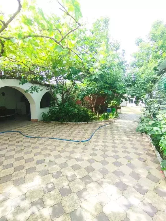 Дом в Дагестан, Избербаш Набережная ул., 43 (300 м) - Фото 1