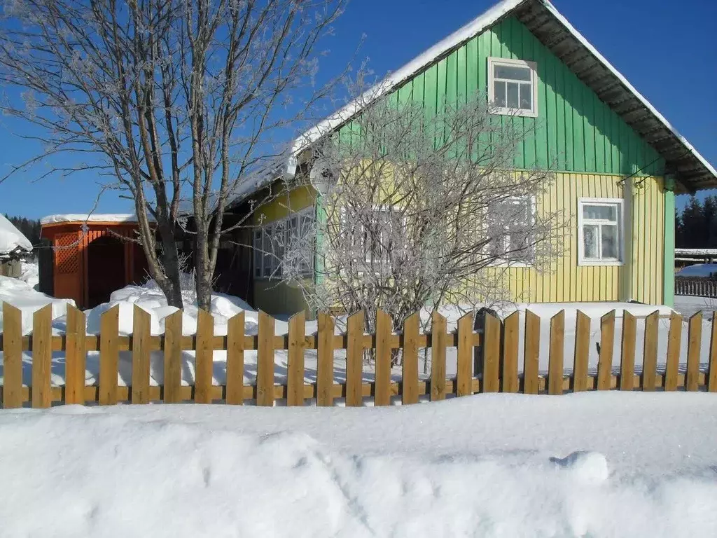 Дом в Архангельская область, Устьянский муниципальный округ, пос. ... - Фото 1