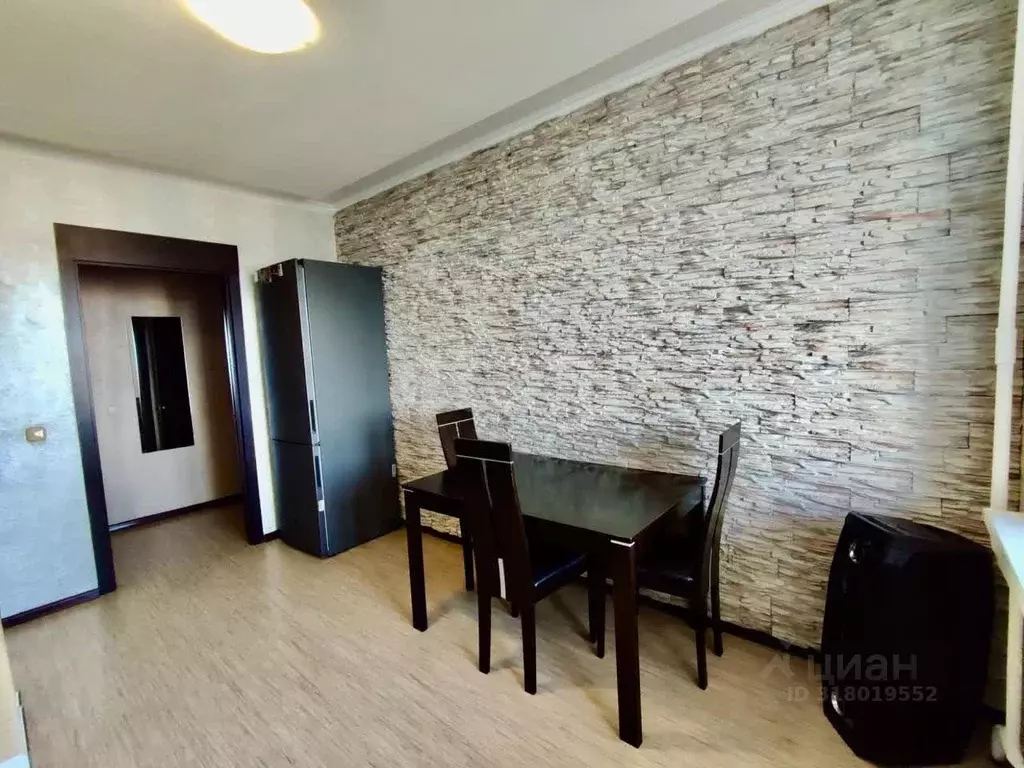 2-к кв. Карачаево-Черкесия, Черкесск Партизанская ул., 91 (70.1 м) - Фото 0