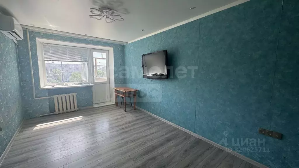 1-к кв. Оренбургская область, Оренбург просп. Гагарина, 10 (30.7 м) - Фото 1