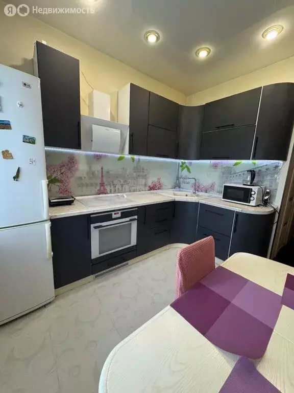 2-комнатная квартира: Нерюнгри, проспект Мира, 27/2 (54.8 м) - Фото 0