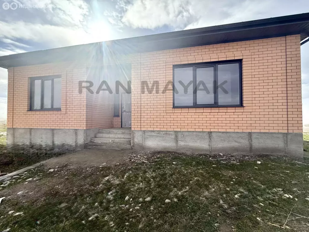 Дом в хутор Гавердовский, Октябрьская улица (137.1 м) - Фото 1