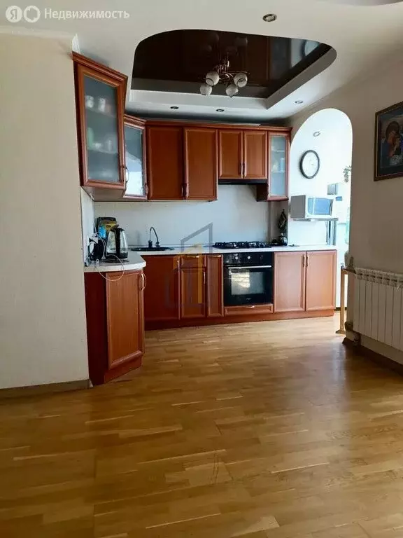 3-комнатная квартира: Евпатория, Перекопская улица, 6 (57.2 м) - Фото 2