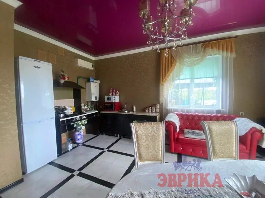 Дом в Краснодарский край, Крымск  (140 м) - Фото 1