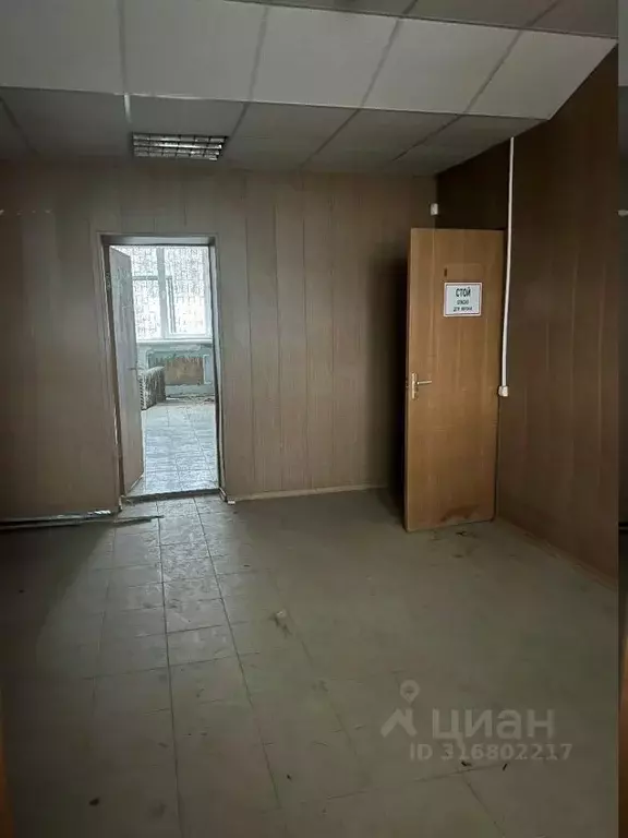 Помещение свободного назначения в Ярославская область, с. Большое  ... - Фото 0