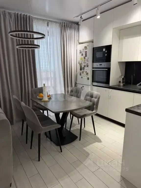 2-к кв. Башкортостан, Стерлитамак ул. Рашита Кудашева, 1 (61.7 м) - Фото 1