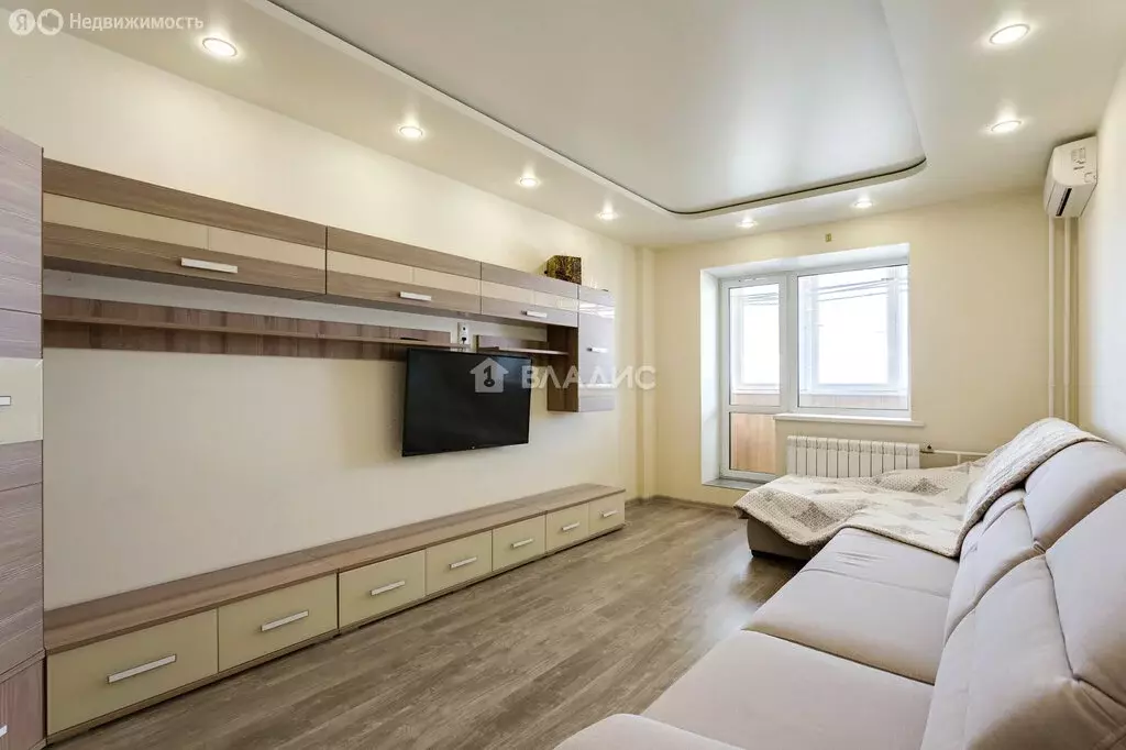 2-комнатная квартира: Лобня, улица Юности, 3 (59.1 м) - Фото 0