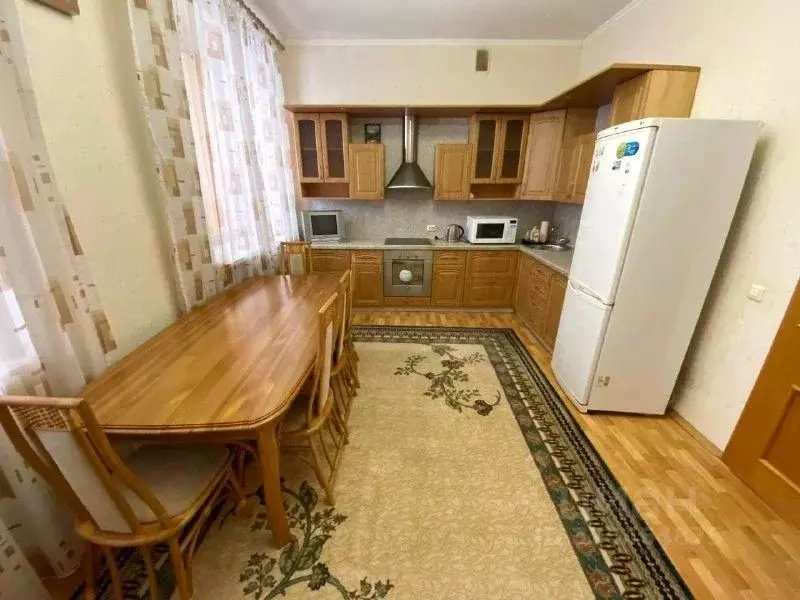 2-к кв. Челябинская область, Челябинск ул. Елькина, 76а (103.1 м) - Фото 1