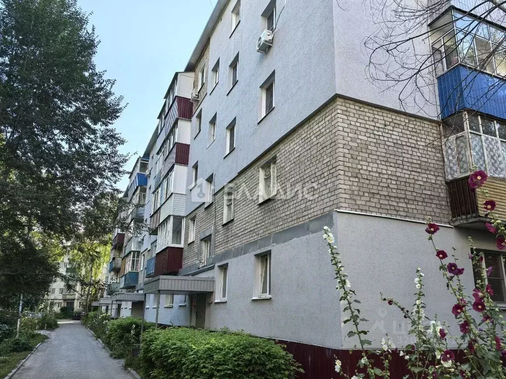3-к кв. Пензенская область, Пенза ул. Карпинского, 7 (49.8 м) - Фото 0