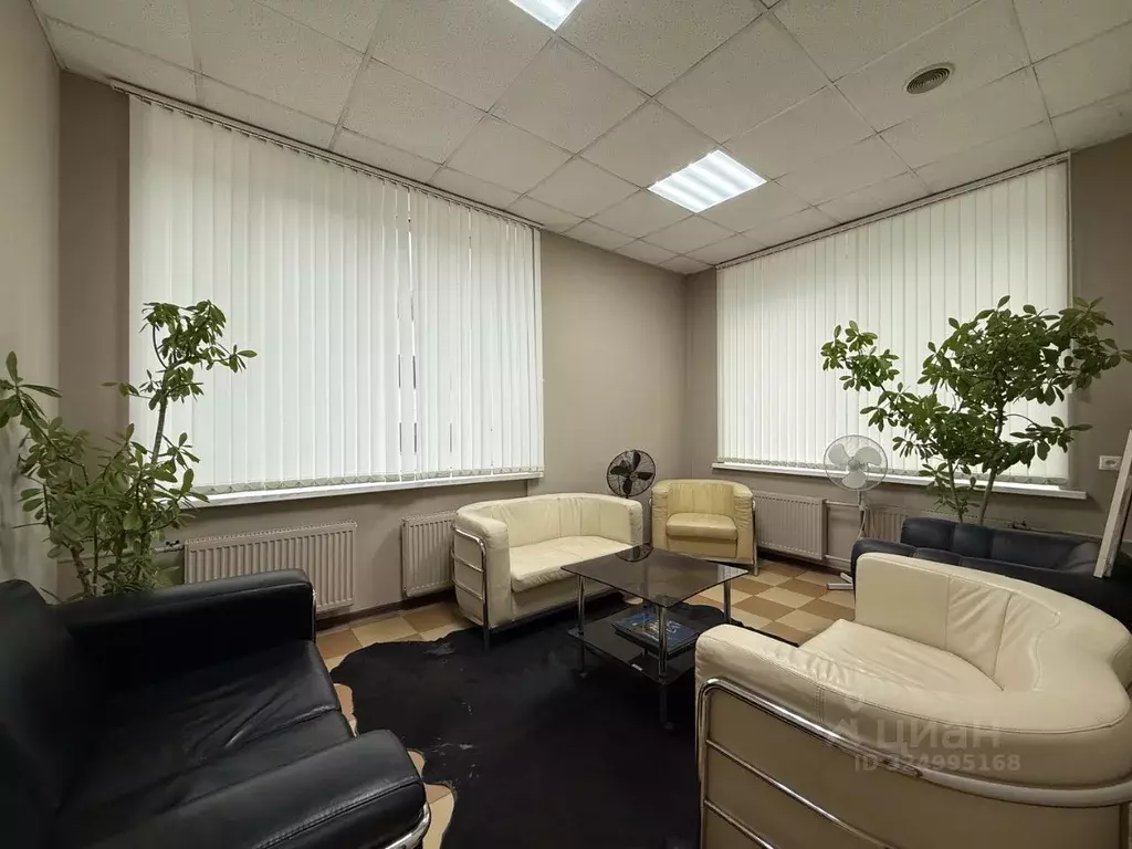 Офис в Московская область, Одинцово Молодежная ул., 48 (90 м) - Фото 1