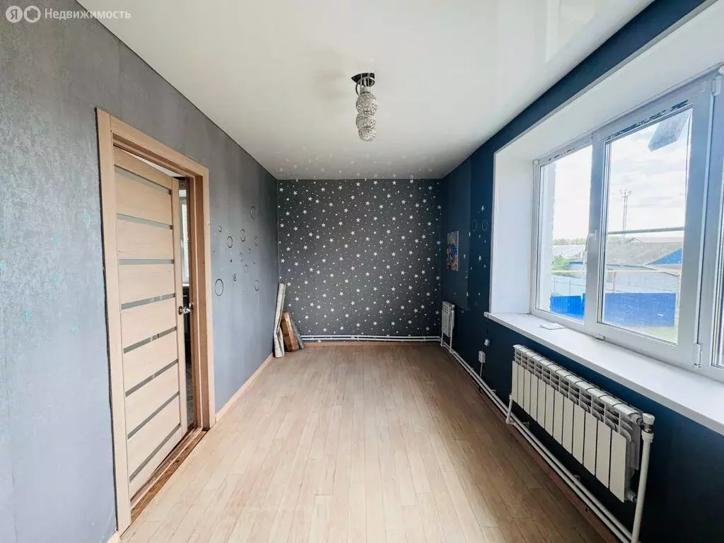 3-комнатная квартира: село Вознесенка, Школьная улица, 1Б (49.3 м) - Фото 1