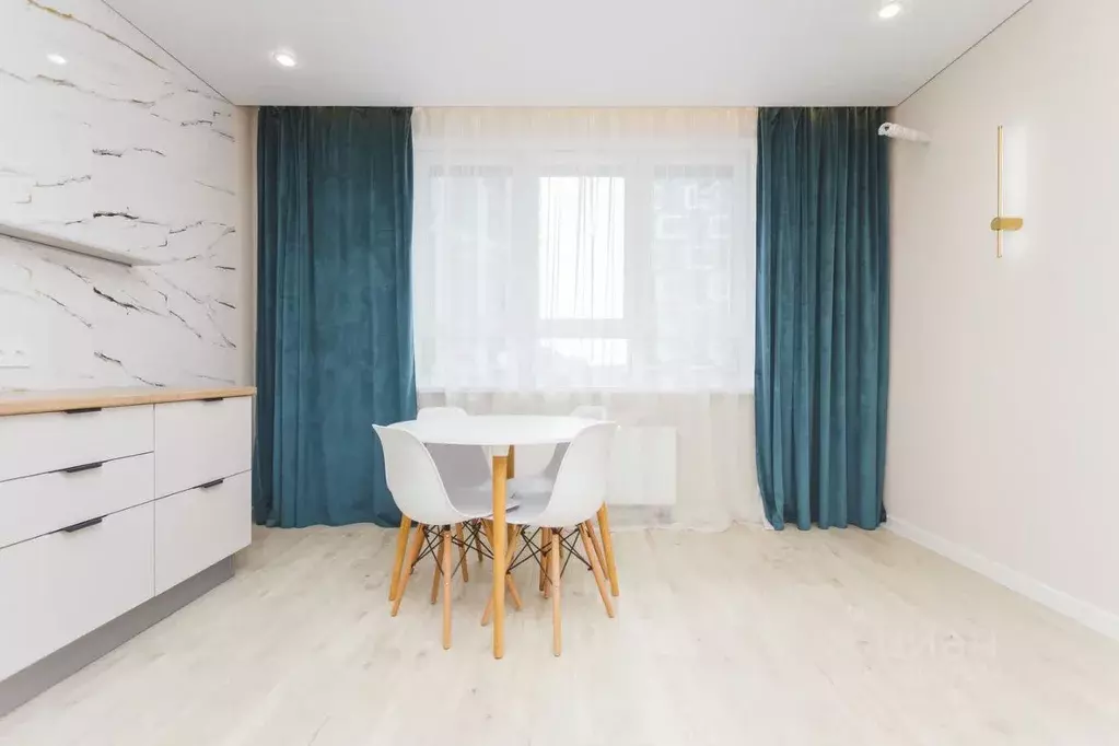 3-к кв. Башкортостан, Уфа ул. Подполковника Недошивина, 13 (70.7 м) - Фото 1