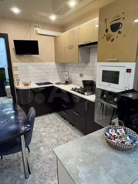 2-к. квартира, 51,8 м, 3/5 эт. - Фото 0