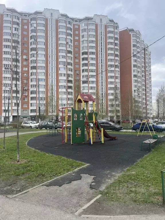 3-к кв. Московская область, Люберцы Красная Горка мкр, ул. ... - Фото 2