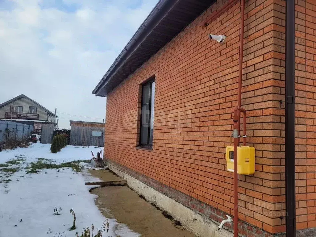 Дом в Калужская область, Малоярославецкий муниципальный округ, ... - Фото 2