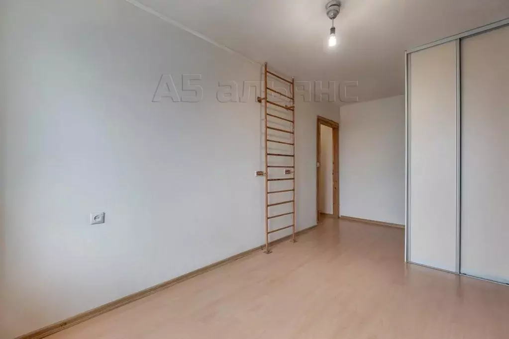 Квартира, 3 комнаты, 61 м - Фото 1