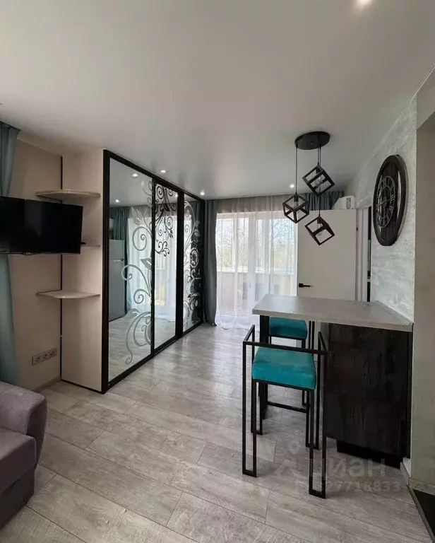 2-к кв. Приморский край, Владивосток Русская ул., 33 (47.0 м) - Фото 2