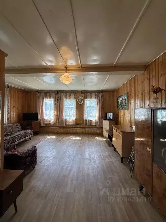 Дом в Башкортостан, Дюртюлинский район, Суккуловский сельсовет, с. ... - Фото 1