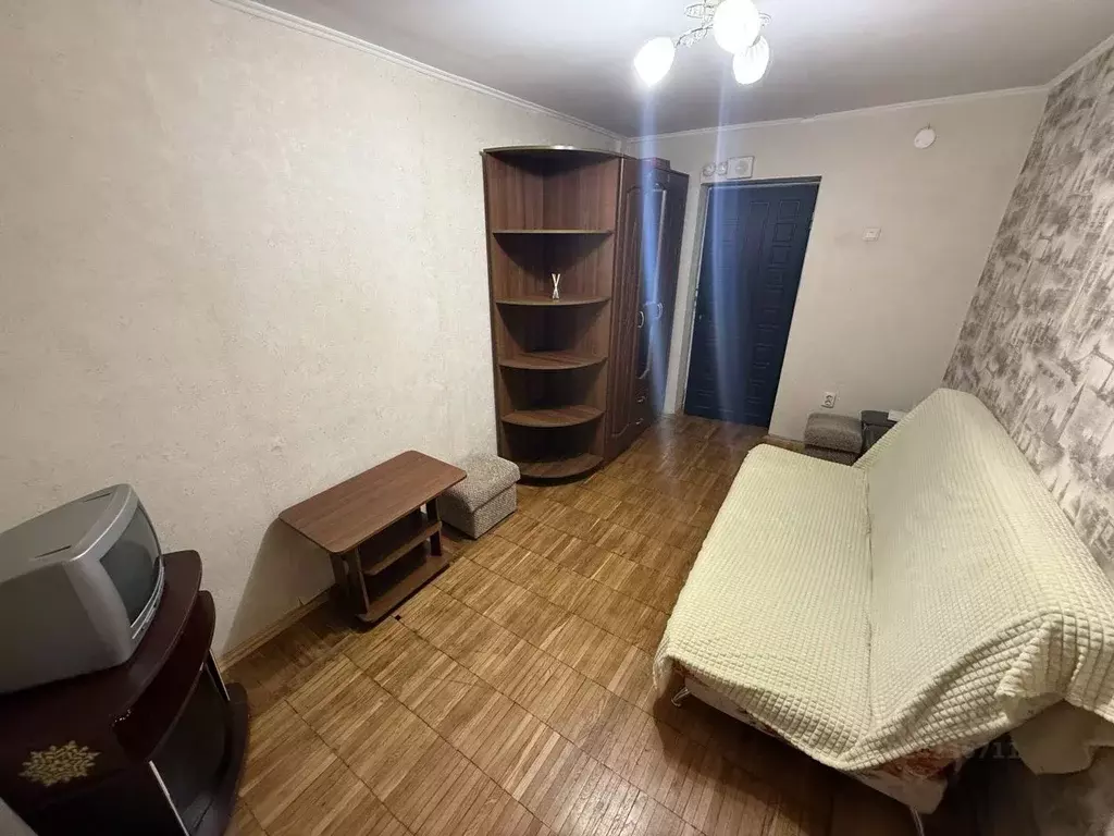 Комната Белгородская область, Белгород ул. 5 Августа, 2 (15.0 м) - Фото 1