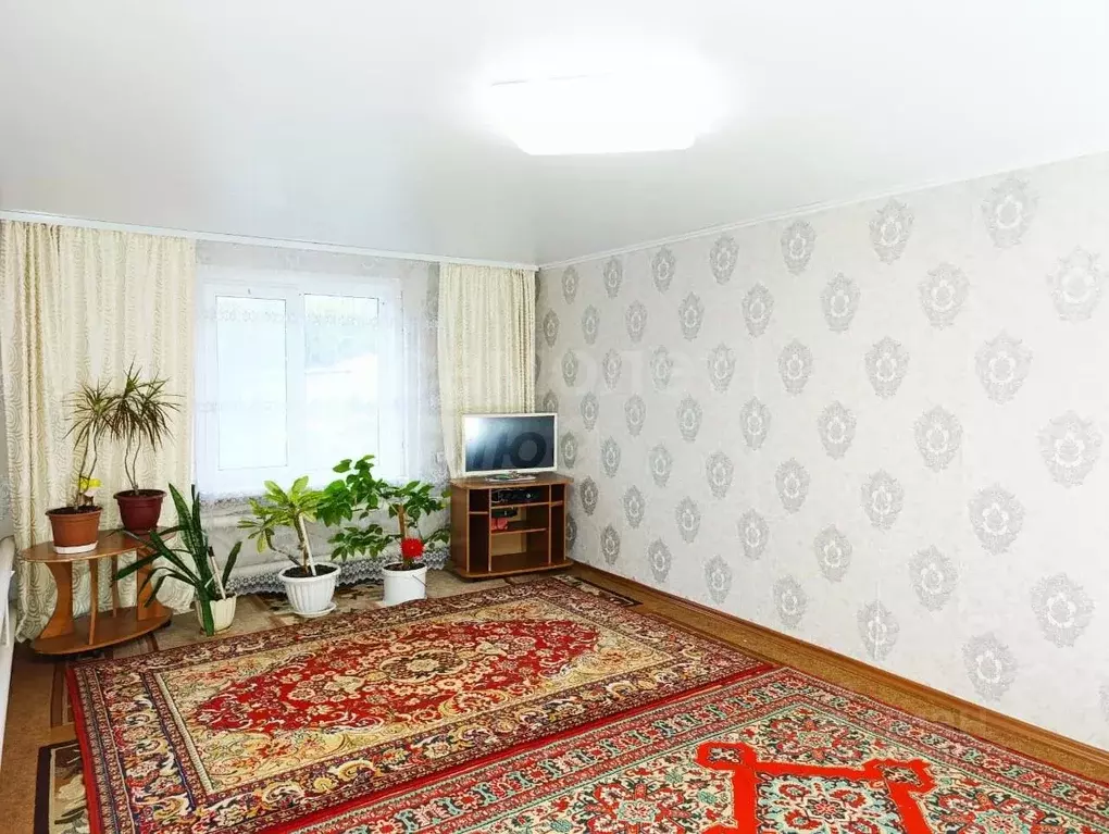 Дом в Оренбургская область, Октябрьский район, пос. Краснооктябрьский ... - Фото 2