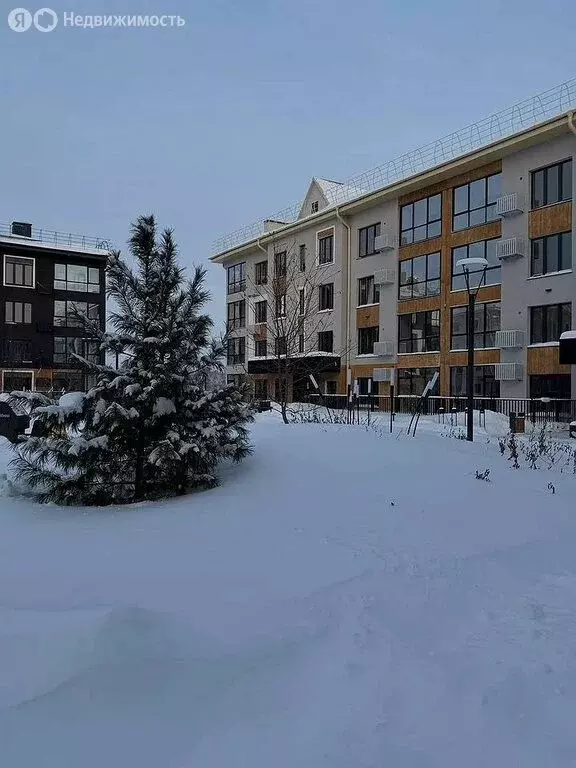 2-комнатная квартира: Тюмень, улица Игоря Комиссарова, 10 (48.3 м) - Фото 1