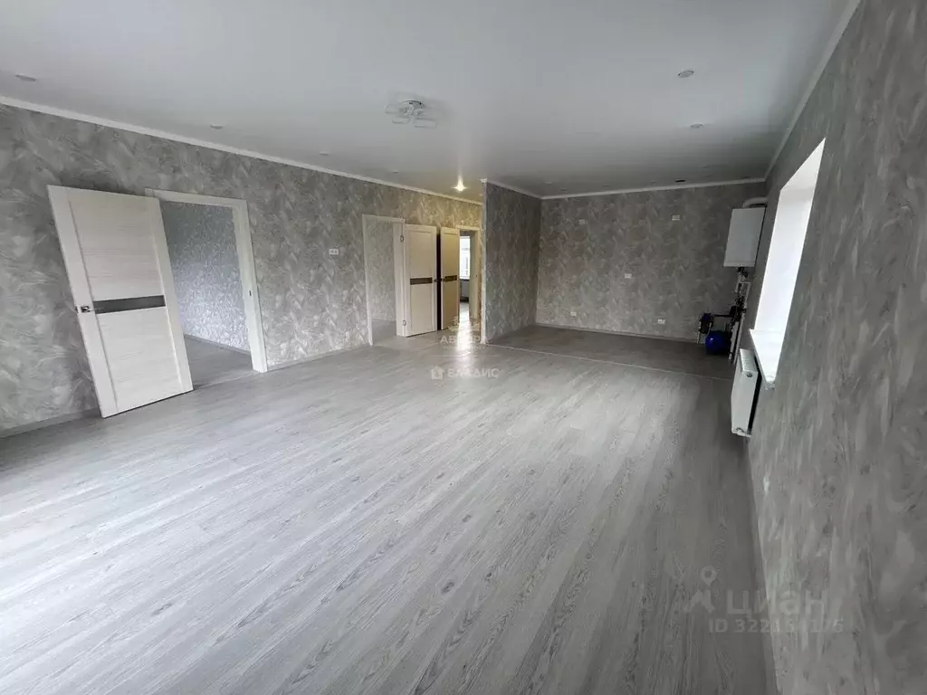 Дом в Челябинская область, с. Агаповка, Казачий мкр 20 (100 м) - Фото 1