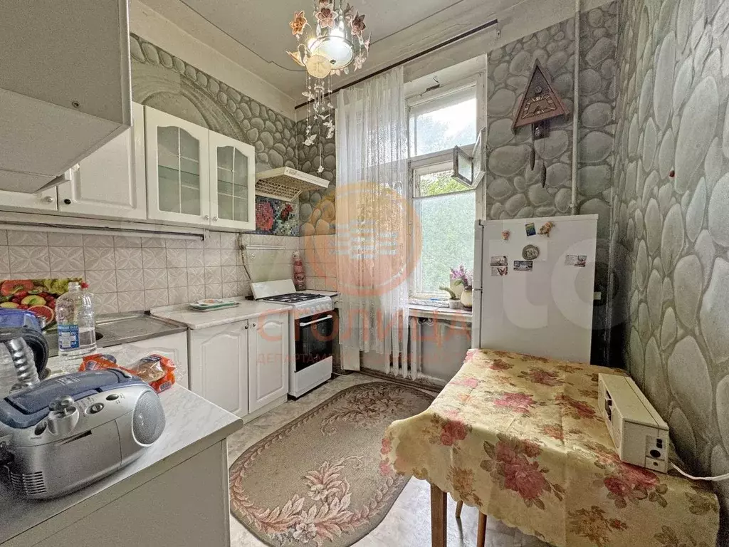 1-к. квартира, 40 м, 4/5 эт. - Фото 1