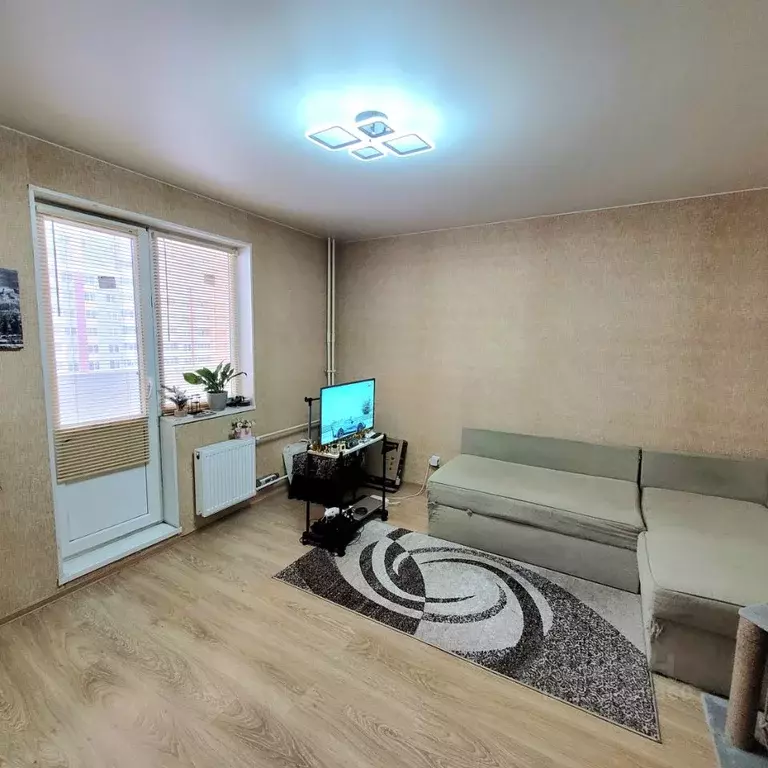 2-к кв. Санкт-Петербург пос. Шушары, ул. Валдайская, 4к2 (64.1 м) - Фото 2