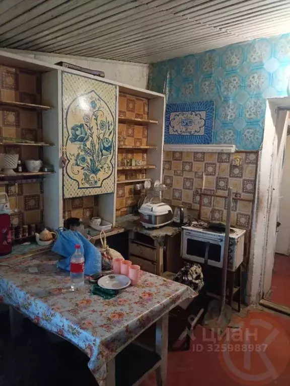 Дом в Крым, Красногвардейский район, Ровновское с/пос, с. ... - Фото 1