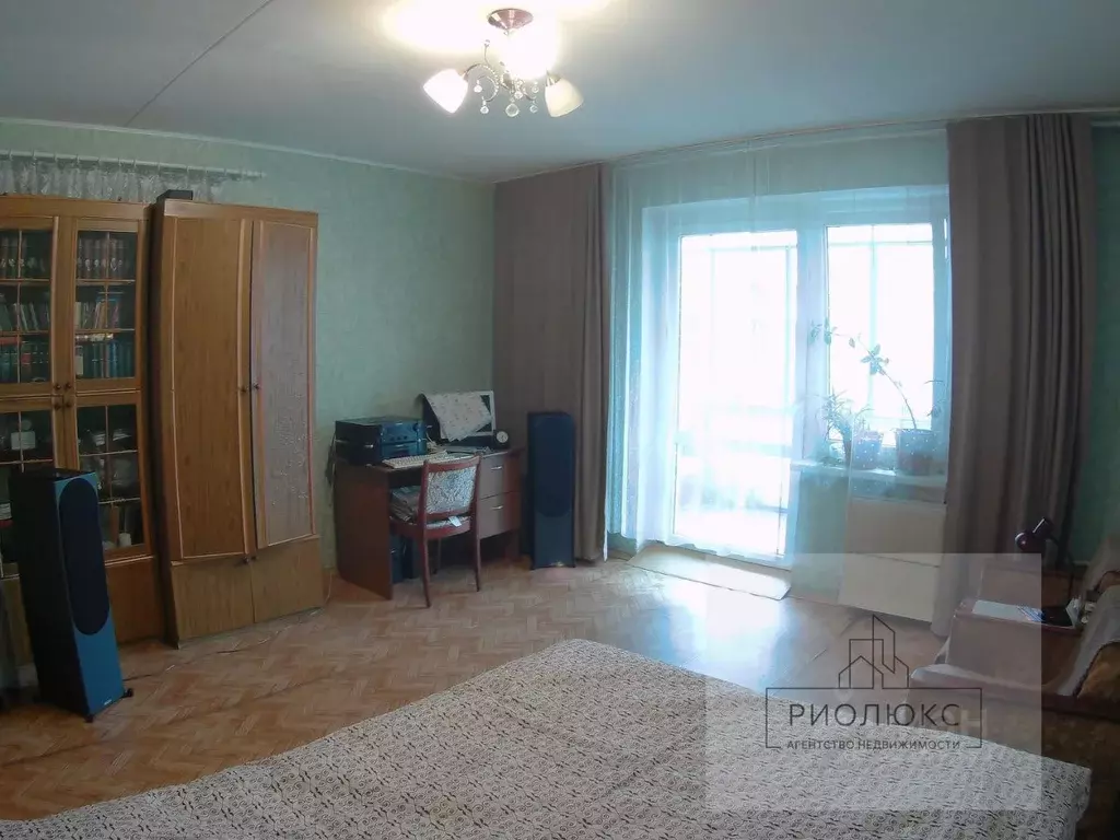 1-к кв. Челябинская область, Челябинск ул. Руставели, 25а (68.9 м) - Фото 1