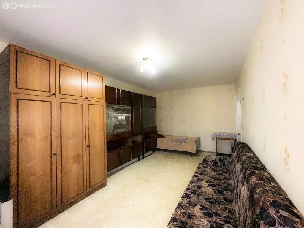 2-комнатная квартира: Алексин, улица Юности, 2 (30 м) - Фото 1