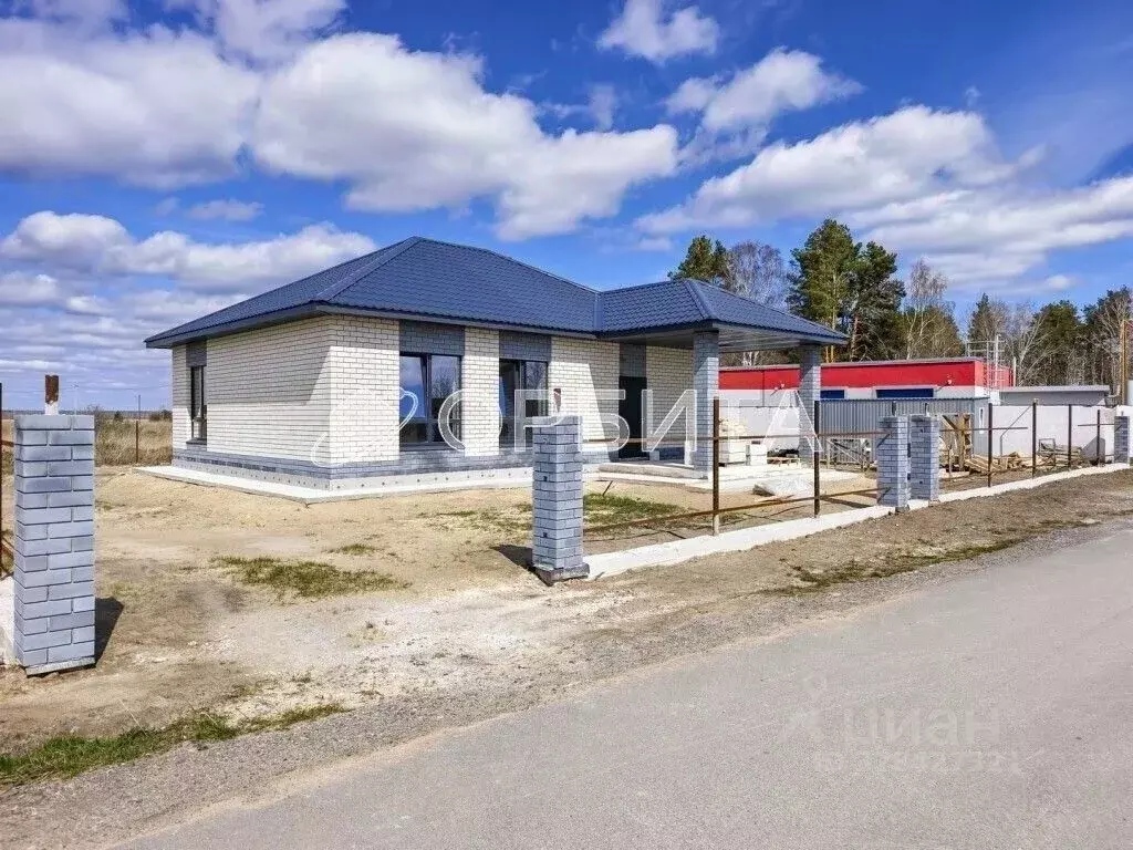 Дом в Тюменская область, Тюменский муниципальный округ, с. Салаирка ... - Фото 2