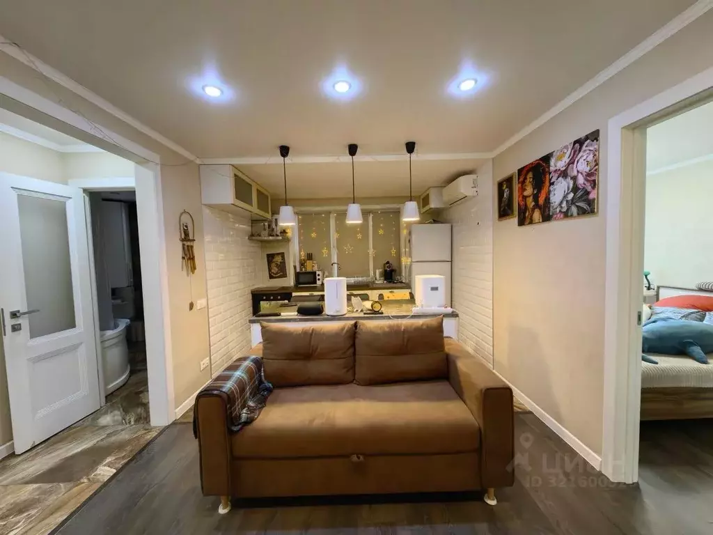 2-к кв. Красноярский край, Красноярск Зеленая Роща мкр, ул. Тельмана, ... - Фото 0