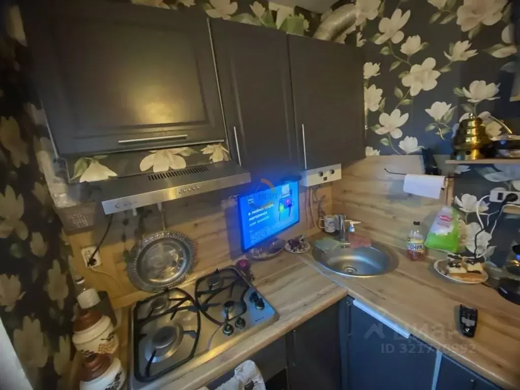 2-к кв. Новгородская область, Великий Новгород Кречевицы мкр, 151 ... - Фото 2