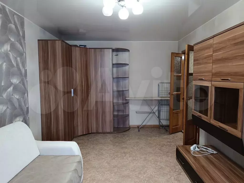 1-к. квартира, 32 м, 4/6 эт. - Фото 1