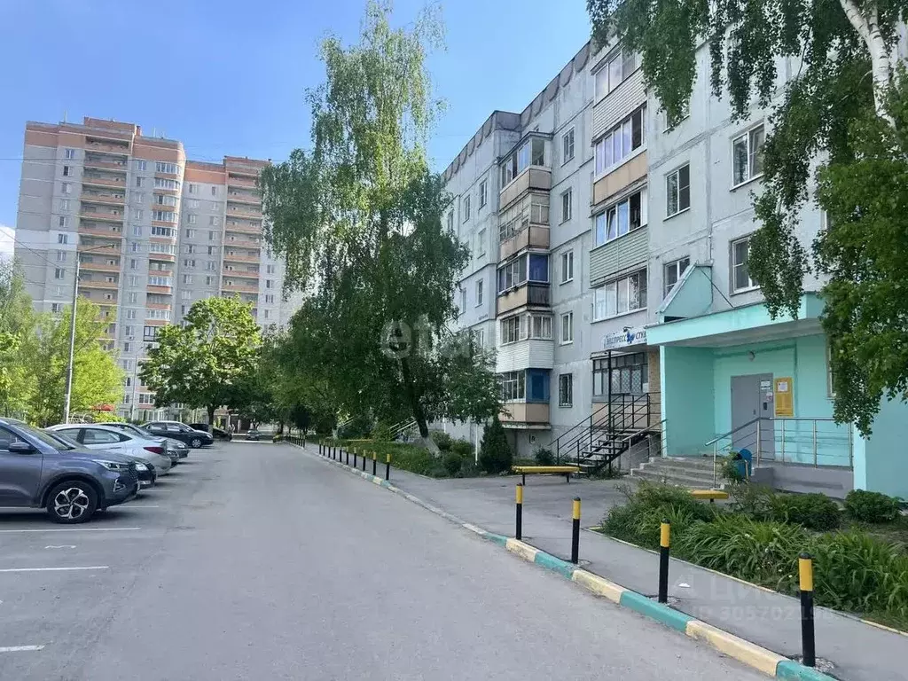 2-к кв. Тульская область, Тула ул. Токарева, 83 (55.1 м) - Фото 0